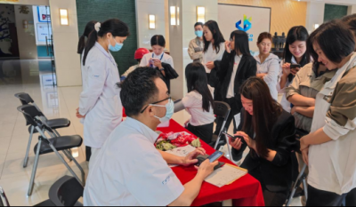把脈問診送健康，暖心服務(wù)進(jìn)企業(yè)——合肥高科攜手廣瑞醫(yī)療開展“健康進(jìn)企業(yè)”義診活動(dòng)